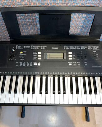 Tastiera Yamaha PSR E343