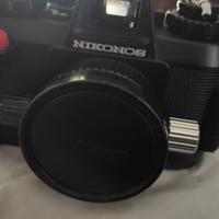 Fotocamera subacquea Nikon + Flash Marine32 Sunpak