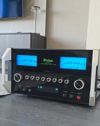 Amplificatore integrato Mcintosh Ma9000