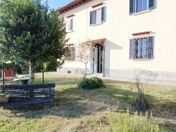 CASA SEMINDIPENDENTE A PISTOIA
