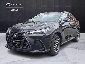 Lexus NX 2.5 plug-in Premium 4wd e-cvt