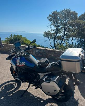 Bmw R1300gs bauletto Givi con telaio