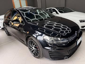 Volkswagen Golf GTD 2.0 TDI 5p. BlueMotion Technol