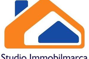 Villetta a schiera di 180 m² con 4 locali e box au