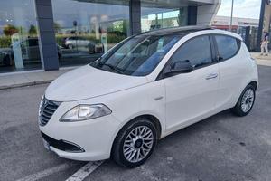 lancia ypsilon 1.2 benzina 69 cv prezzo trattabile
