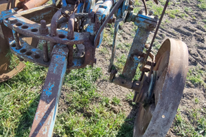 Aratro monovomere nardi