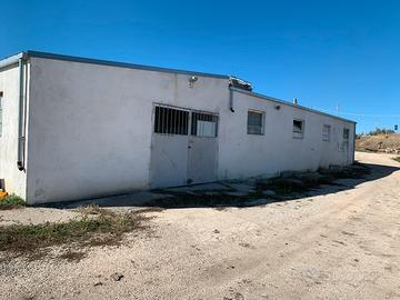 Capannone per allevamento, box, deposito