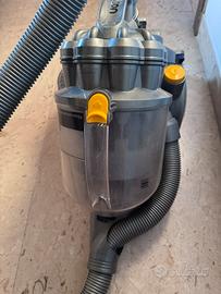 Aspirapolvere Dyson DC19 funzionante