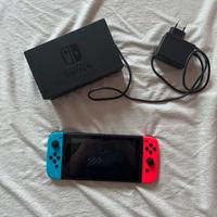 Nintendo switch completa di accessori + 3 giochi