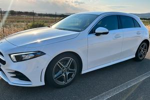 Mercedes -Benz classe A 180d  Premium AMG Line