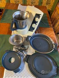 Bimby Vorwerk TM21 completo funzionante