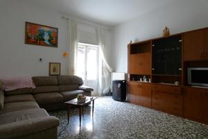 5 LOCALI A SCANZANO JONICO