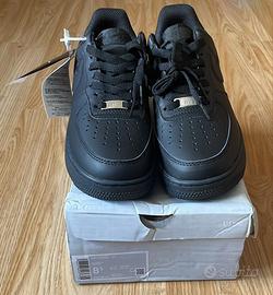 Nike Air Force 1 nere taglia:42