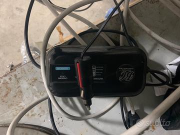 Mantenitore/carica batteria