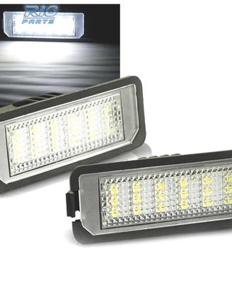 LUCI TARGA A LED VOLKSWAGEN VW GOLF IV V PASSAT B6