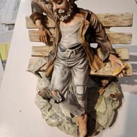 Statua in ceramica Capodimonte, raffigurante un va
