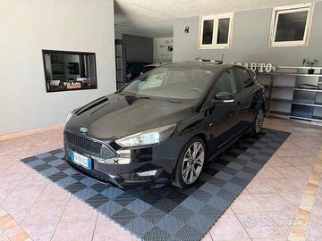 Ford Focus 1.5 TDCi (Diesel) 120cv ST-Line
