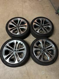 Cerchi e gomme Audi