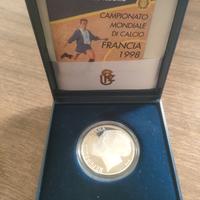 Lotto argento 10000 lire mondiali calcio Francia