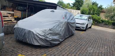 copriauto idrorepellente 