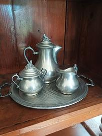 Set da caffè in Peltro