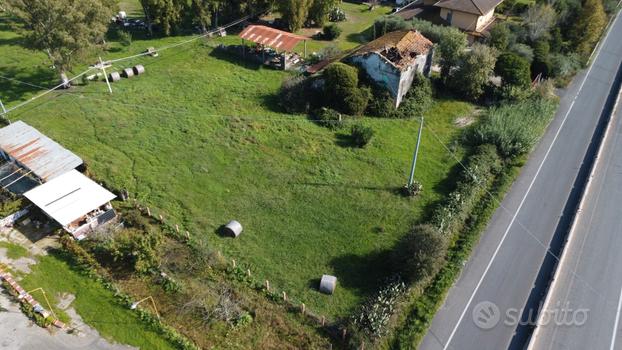 Terreno con Casale Ex ONC da ristrutturare | TR362