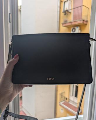 Borsa Furla nera con tracolla