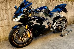 KAWASAKI NINJA ZX10R 2004