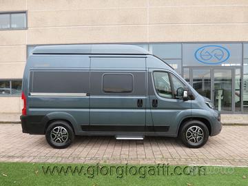 CAMPER PURO HYMER/ERIBA AYERS ROCK VAN CON TETTO S