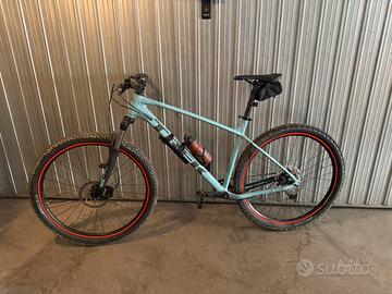 Bicicletta montabike MTB , treks modello marlin 6