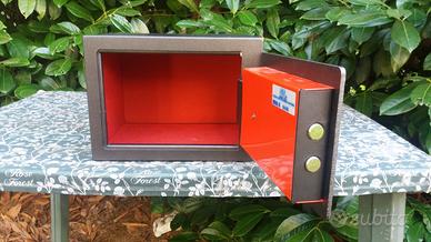 Cassaforte elettronica (casa o camper)