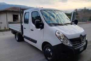 Furgone Renault Master doppia cabina gemellato