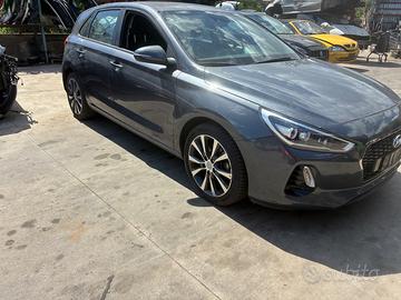 Hyundai i30 anno 2018 diesel 1.6