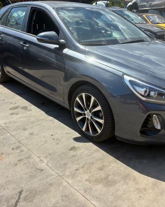 Hyundai i30 anno 2018 diesel 1.6