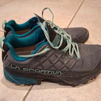 scarpe trekking La Sportiva Akyra II n.38