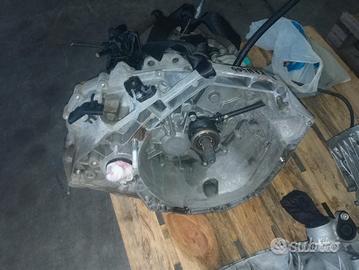 Cambio Manuale 6 Marce Renault Kangoo 2016 1.5TD