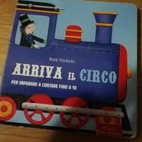 Libro per bambini Arriva il circo