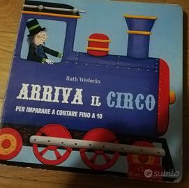 Libro per bambini Arriva il circo