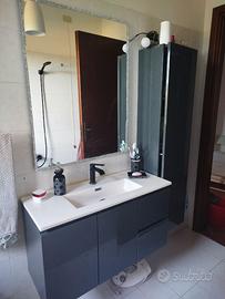 Mobile bagno sospeso