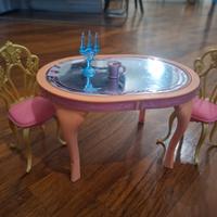 tavolo con sedie per case di barbie