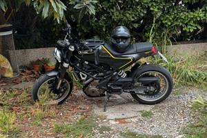 HUSQVARNA SVARTPILEN 401 2019 12.000km CURATISSIMA