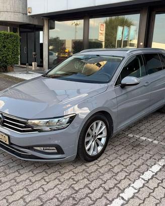 Volkswagen Passat Variant 2.0 tdi Business 12...