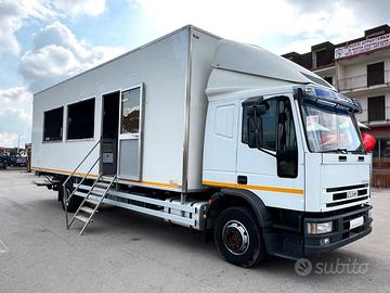 Iveco 120 cucina pub e cella frigo
