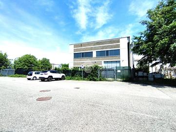 CAPANNONE A ALPIGNANO