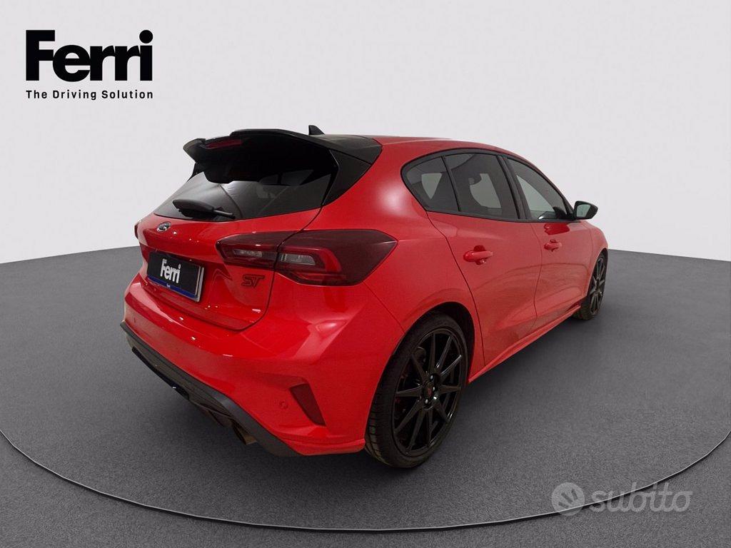 Ford Focus 2023 photo 4