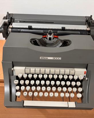 Antares 9000 macchina da scrivere vintage