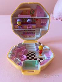 1990 Vintage Polly Pocket - hair saloon bluebird