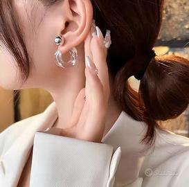 Orecchini a Cerchio Trasparenti in Acrilico