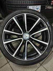 Cerchi in lega 18 con gomme 225 45 18