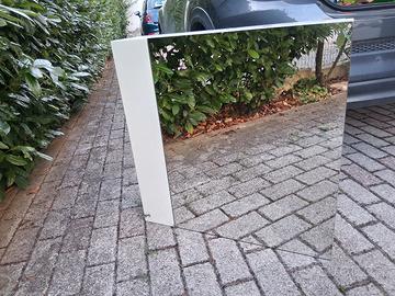 specchio contenitore